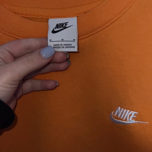 Nike Crew Neck - Picture 3 of 3
